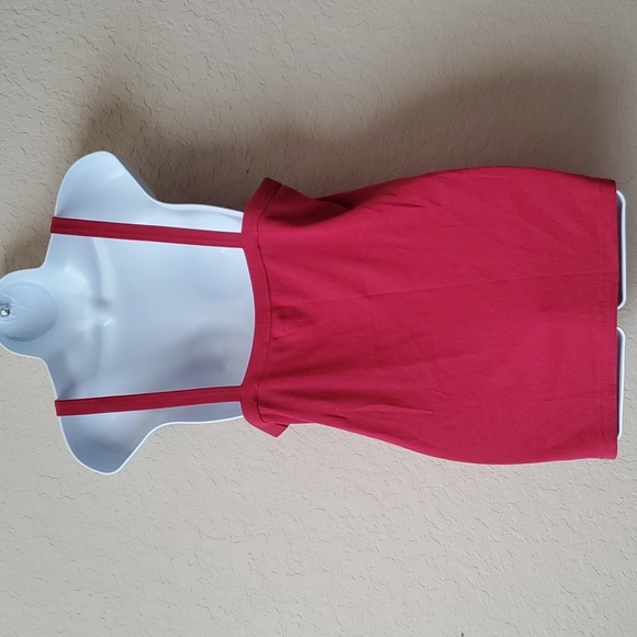 4/$30 Old Navy XL ribbed square neck red tank ** - Picture 4 of 7